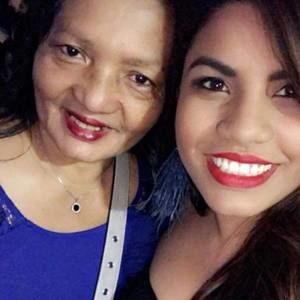 Meet your Posher, Loly